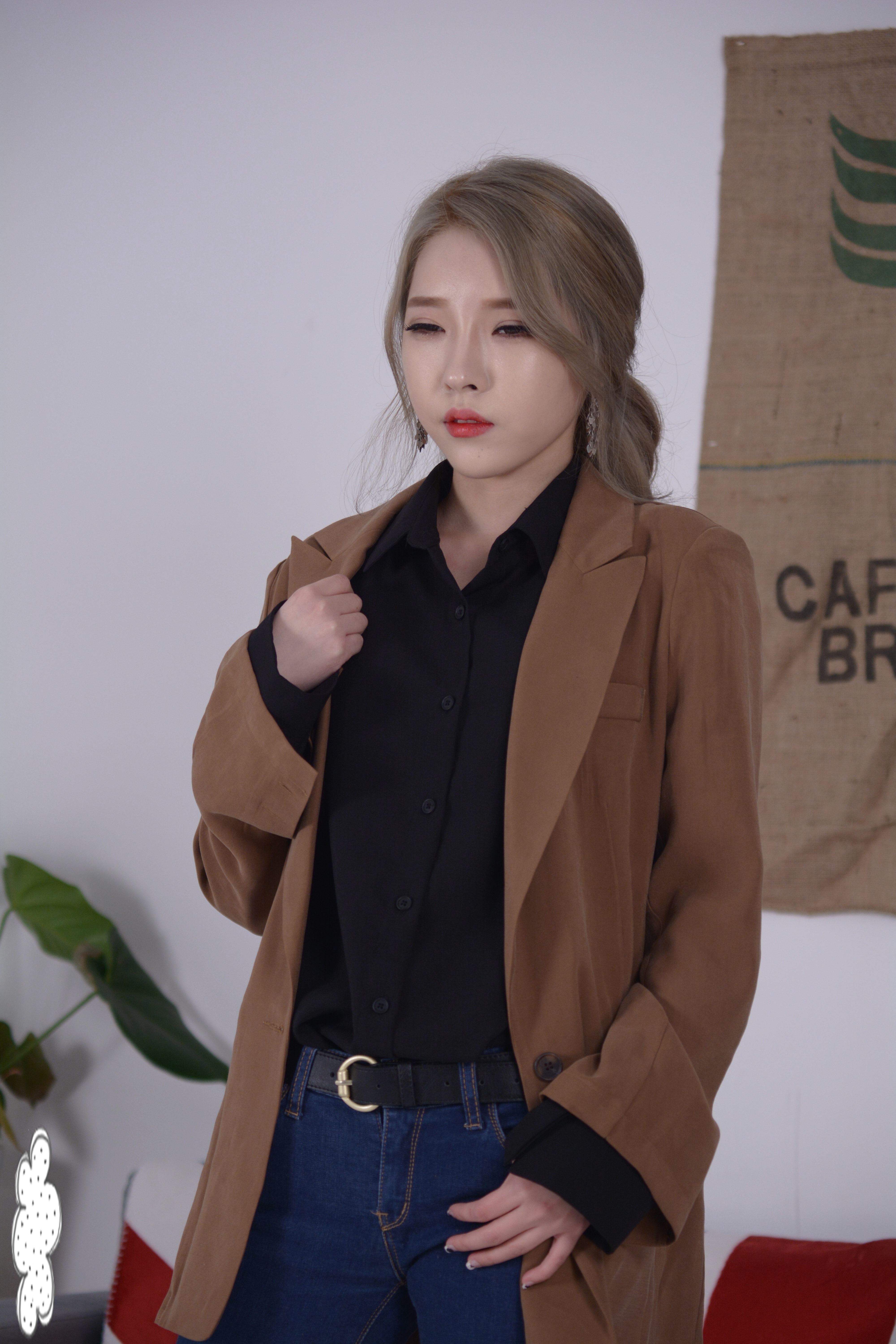 미분류 / 출사모델 유니3